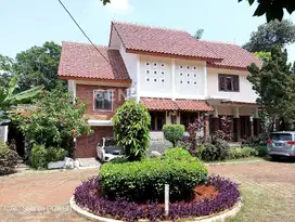 SEWA RUMAH DEKAT SEKOLAH INT SINGAPORE LEBAK BULUS JAKSEL