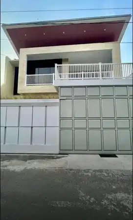 RUMAH MEWAH MINIMALIS DI JL  PUSPONJOLO BOJONGSALAMAN SEMARANG BARAT