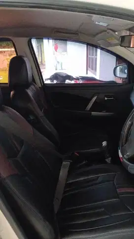 Dijual sirion 2015 pemakaian pribadi