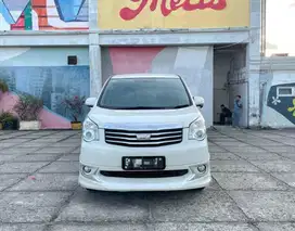 LOW KM70RB! Nav1 2.0 V Limited 2016 Luxury Coolbox