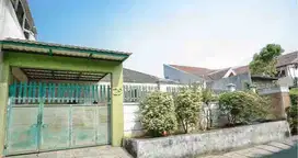 Rumah di Jalan Jeruk Manis, Kebon Jeruk, Jakarta Barat