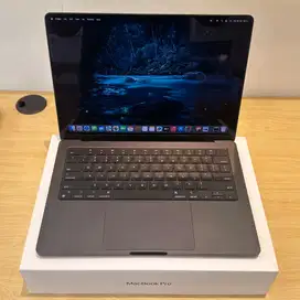 Dijual MacBook Pro M3Pro 2023 Garansi Resmi Apple (iBox) Sampai 2026