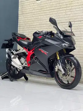 PROMO DP 3JTAN!! HONDA CBR 250 ABS 2020 MULUS NOPOL L SBY PLAT BARU