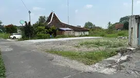 Timur Hotel Hyatt, Tanah Murah Sleman SHM P