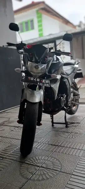 Yamaha byson fi 2015 ss BPKB only + surat kehilangan mesin jossss