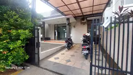 Dijual rumah baru siaphuni di The Green View Jakasetia Bekasi