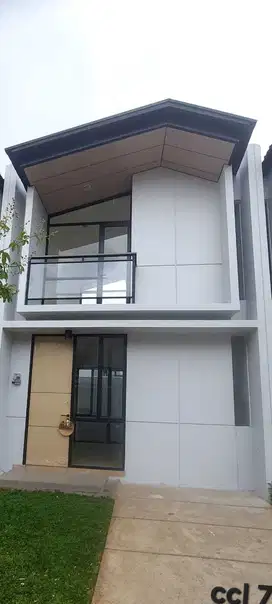 Disewakan murah Rumah Bagus Cendana Clover Karawaci sudah ada ac
