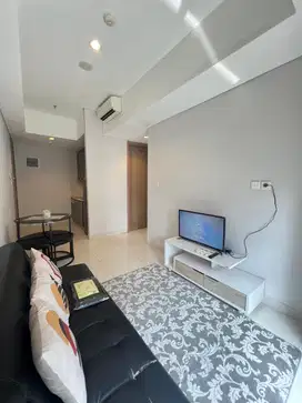 disewakan 2 bedroom furnish taman anggrek residence
