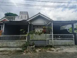 Dijual Rumah tinggal SHM di Kota Sukabumi