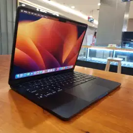 MACBOOK AIR M2 , 2022 - mignight blue
