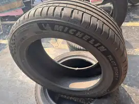 Ban Mobil Michelin 215/55 R17 Pilot Sport 5