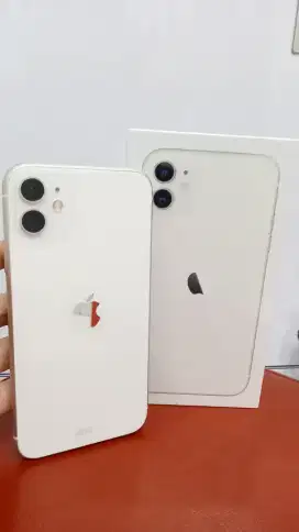 IPHONE 11 64GB WHITE RESMI IBOX GARANSI ON SAMPAI JUNI 2025 SECOND