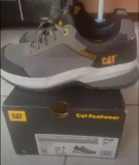 Sepatu safety Caterpillar