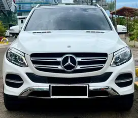 Mercedes Benz Mercy GLE250D GLE 250 D 2017 Antik Low KM Murah Bekas
