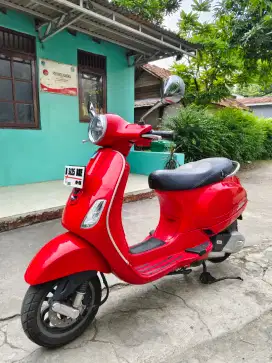 Vespa LX 125 mulus siap pakai