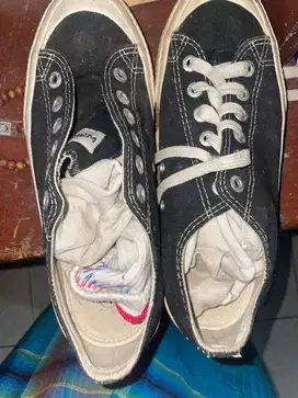 Sepatu warior ukuran 40