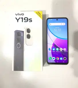 Vivo Y19s ram 4+4/128 like neww