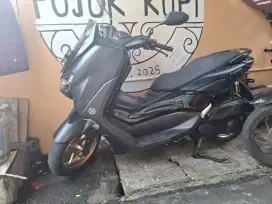 DIJUAL YAMAHA NMAX TAHUN 2024 HITAM DOPP , MULUS