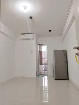 Sewa Murah Studio Apartemen Bassura City 24,5 JT/ 1 Tahun Free ipl