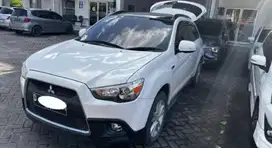 Mitsubishi Outlander Sport 2.0 Bensin-AT 2013 Putih SGM