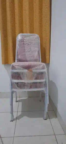 Kursi susun 3 buah
