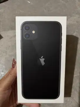 Iphone 11 128GB IBOX free case banyak