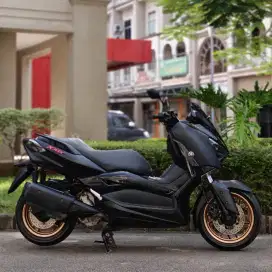 YAMAHA XMAX ABS 2022 BLACK KM 14K ISTIMEWA PAJAK HIDUP