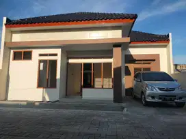 Siap Huni 3 Kamar Tidur Perumahan Gentan Regency Timur Luwes