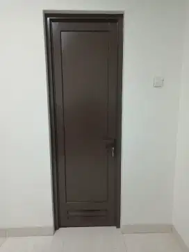 Pintu aluminium kamar mandi