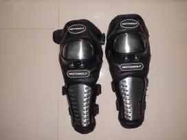 MOTOWOLF Pelindung Siku Riding Protector