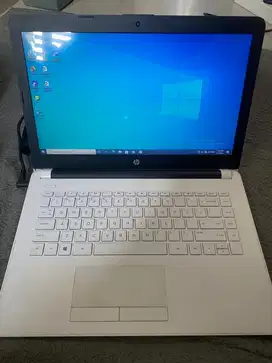 Dijual laptop HP 15.6” - AMD A9 | RAM 4GB | windows 10 pro