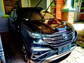 Poles Salon mobil dan motor panggilan (home service)