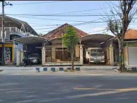 Rumah/ kantor dijual