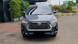 Toyota Kijang Innova 2.4 G Diesel AT Abu Metalik 2022 Like New Low KM