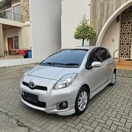 Toyota Yaris 2012
