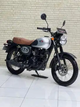 PERFECT CONDITION‼️ KAWASAKI W175 SE TH 2018 MULUS ODO 15 RB ASLI