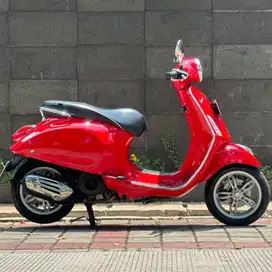 Piaggio Vespa Primavera IGET ABS 150 TAHUN 2018 warna MERAH VERY GOOD