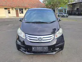 HONDA FREED E PSD 1.5 MATIC 2015