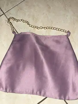 Tas slempang warna ungu