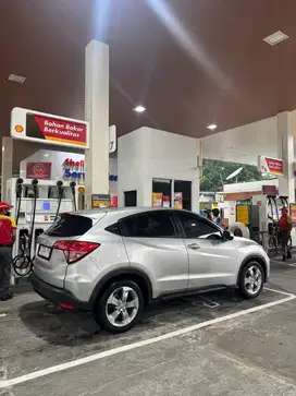 Jual Honda HR-V Tipe E CVT 2015