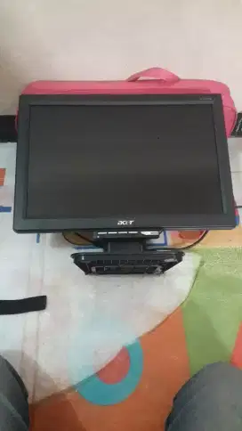 Lcd monitor pc 14