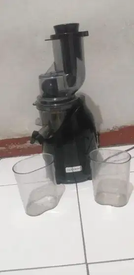 Hi-Cook SJLB Slow Juicer 200W