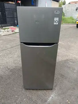 Kulkas LG 2 pintu inverter