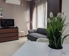 disewakan apartemen cantik, murah full furnish