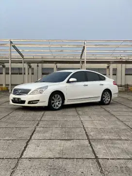 NISSAN TEANA XV 2.5 AT 2011