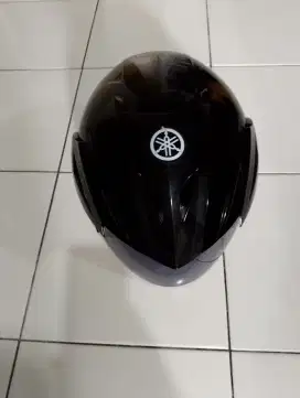 Helm bawaan nmax hitam mulus