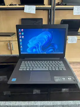 LENOVO IDEAPAD 330 (second). Intel Celeron N4100. RAM 4 GB. SSD 256 GB