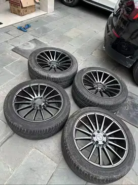 Velg Second Original Niche Form R20 Pcd 5x114.3 Like new