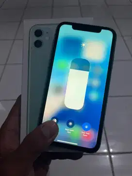 For sale iphone 11 64gb ex inter like new