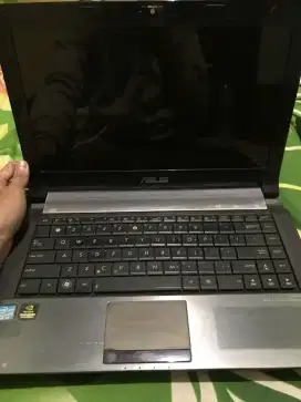 Laptop merk ASUS minus